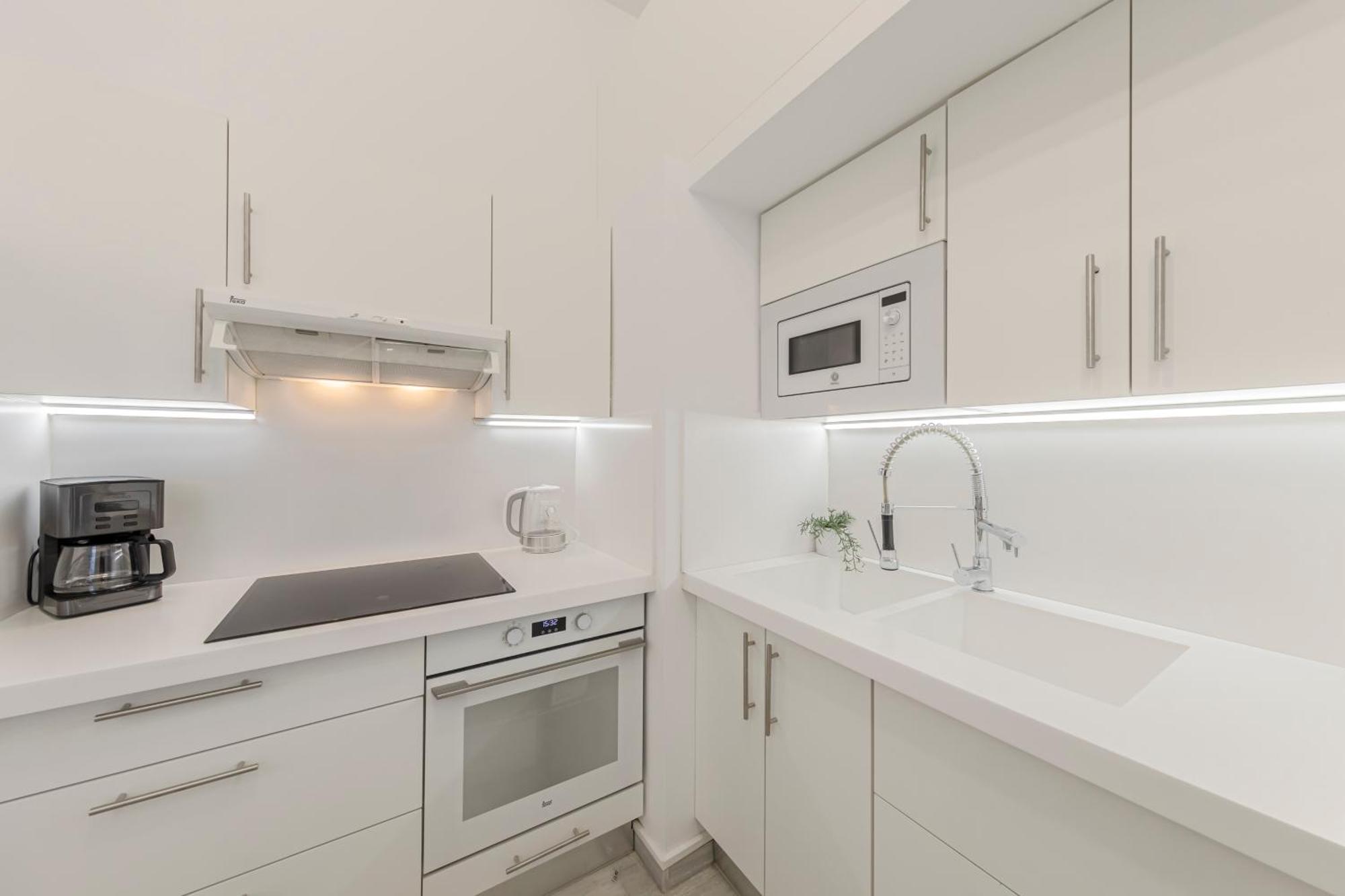 Апартаменты Ohliving Justino Севилья Номер фото